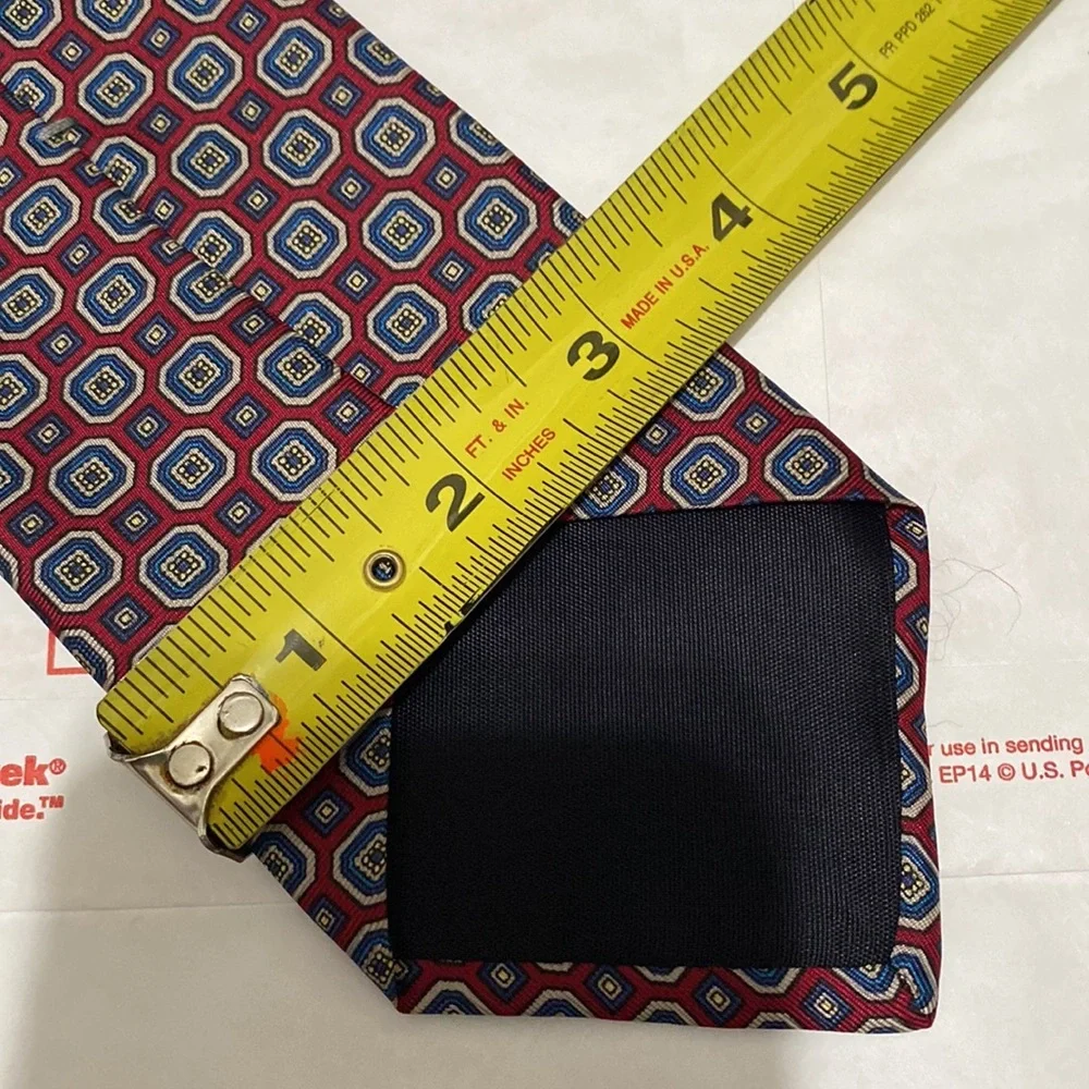 Mallory Church red geometric neck tie